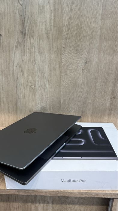 MacBook Pro M3 14-inch (8/512) – цвет Space Gray