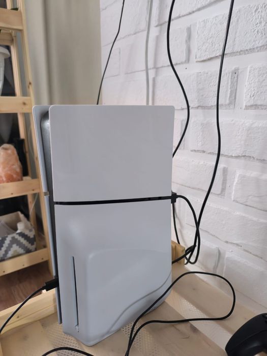Playstansion 5 slim с DVD