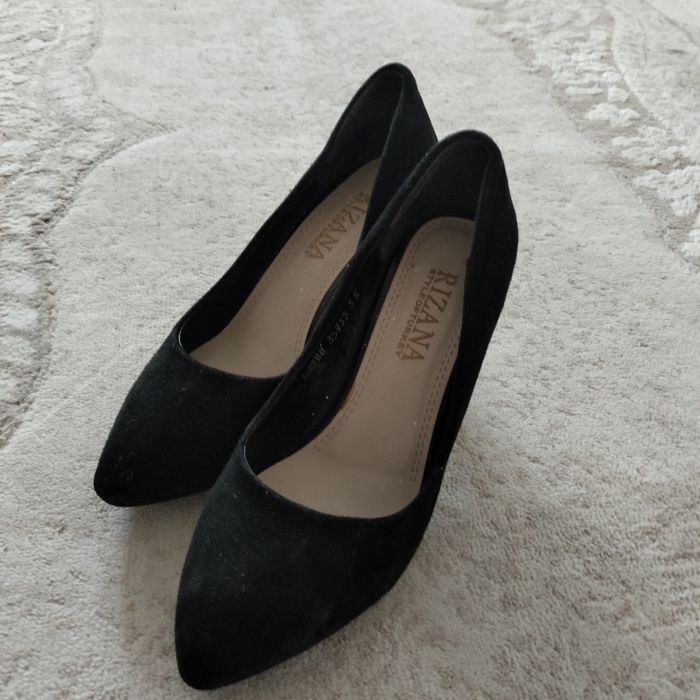 Продам туфли разного фасона