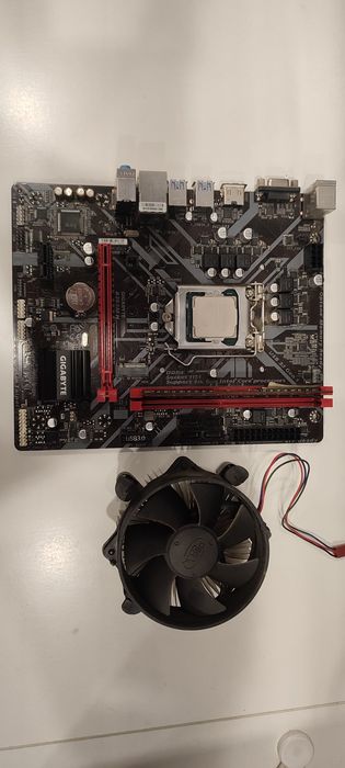 Продам материнскую плату