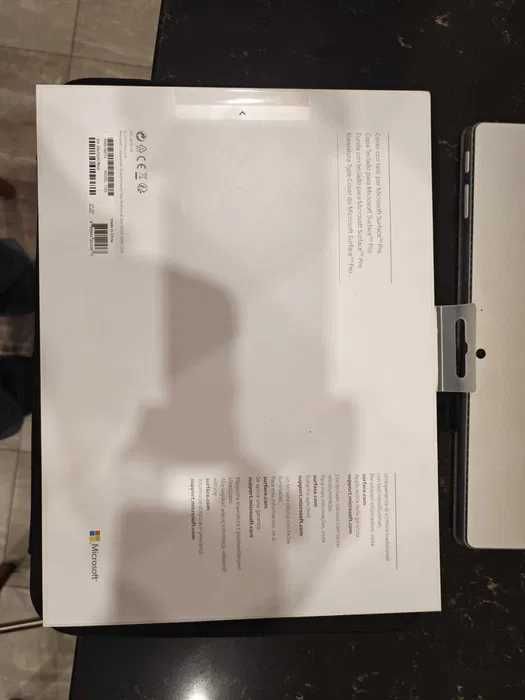 Microsoft Surface Pro 3 | 256GB SSD | 8GB RAM | + НОВА КЛАВИАТУРА