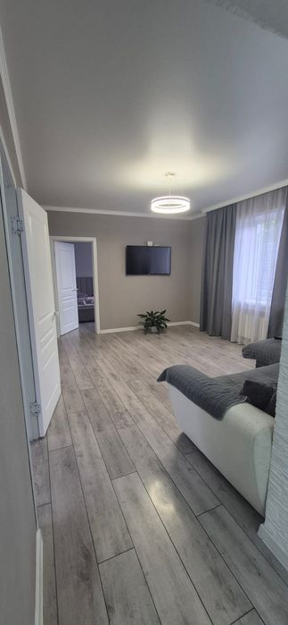 Продаю дом в центре Караганды