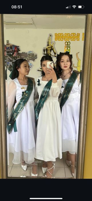 платья белый цвет