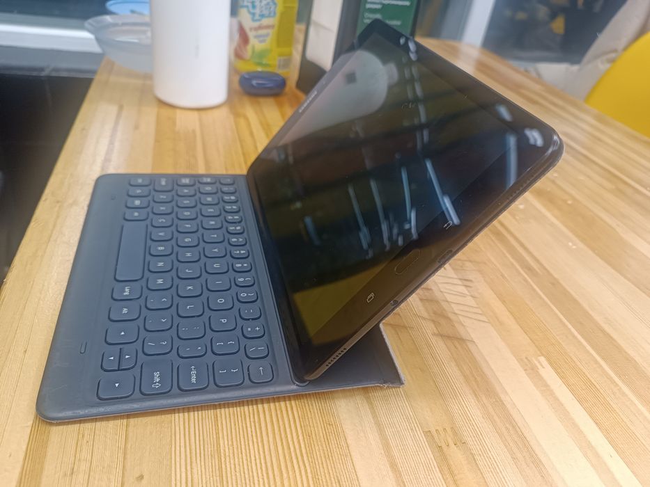 Планшет samsung tab s3