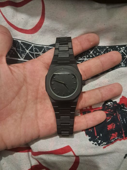 Кварцевый часы алюминий