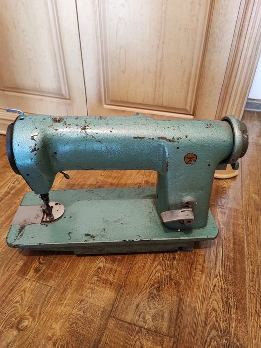 Швейная машина  97А