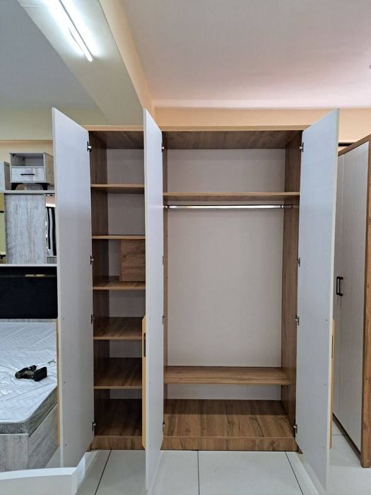 Мебель Кровать Шкаф-купе диван Уголок Кухонный Гарнитур Кресло Стеллаж