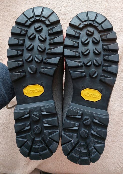 Bocanci femei drumetie hiking trekking Asolo marimea 39 1/2