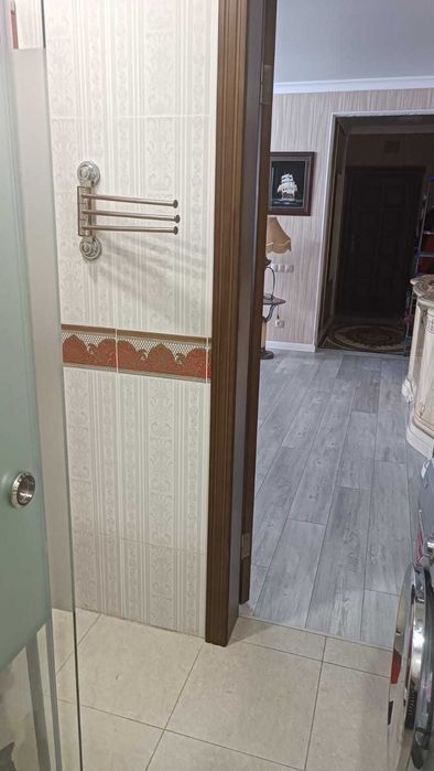 Продам 3 комн. кв., в районе Ахтамара