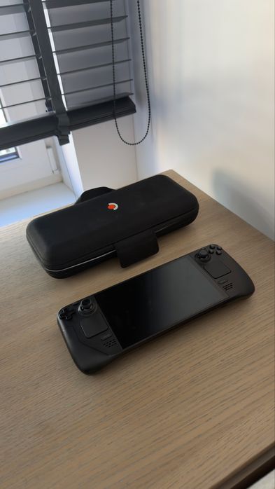 СРОЧНО ПРОДАМ Steam deck oled 1tb
