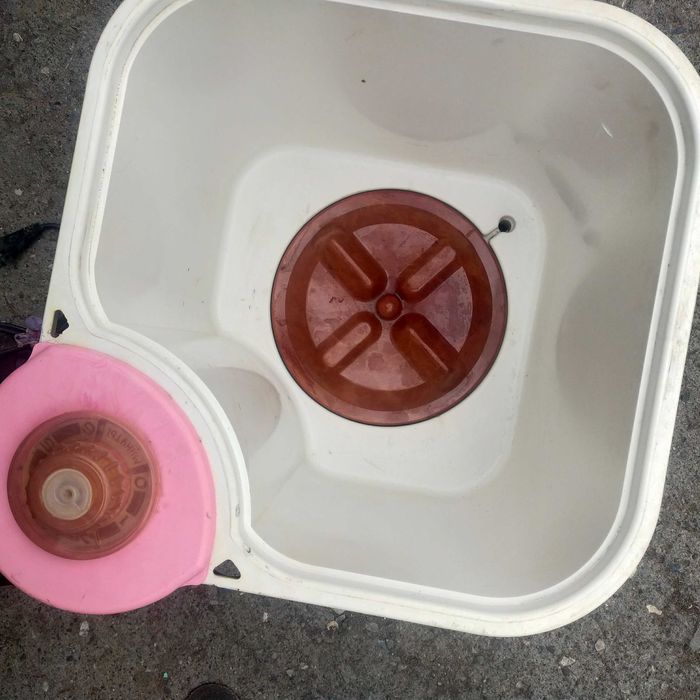 Стиральная машина Арман полуавтомат