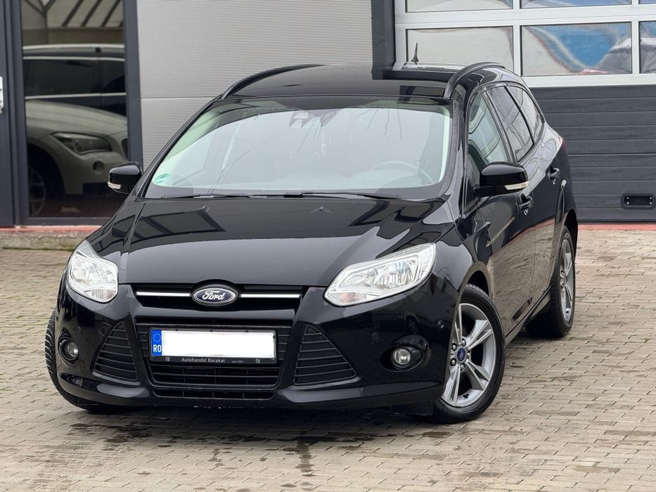 Ford Focus 2014 2.0 TDCI Cutie automata/Echipare Ghia/Distributie și ulei la cutie schimbate recent