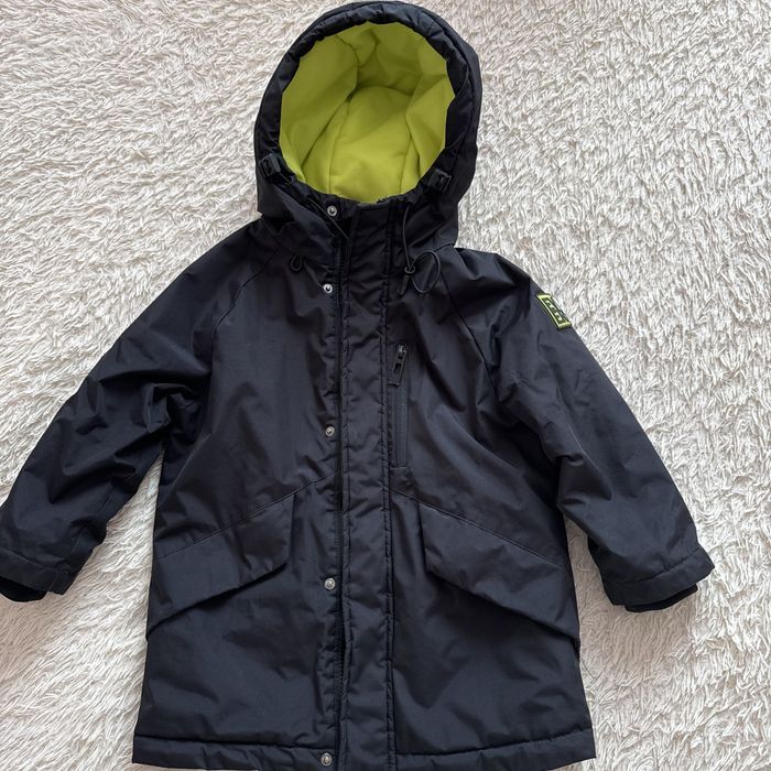Детская куртка на мальчика 98 см