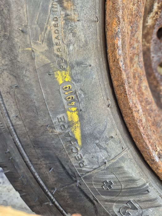 Roți 215/75R17.5 cu janta 10 gauri de trailer