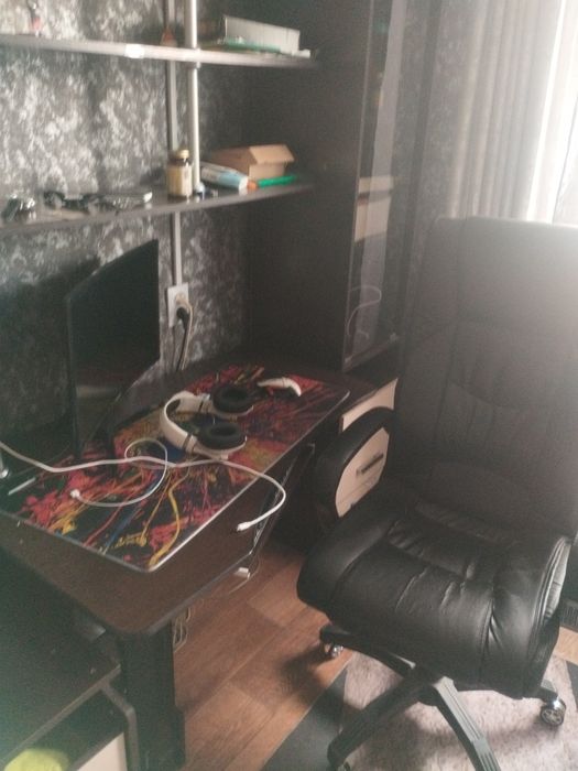 Компьютер стол кресло