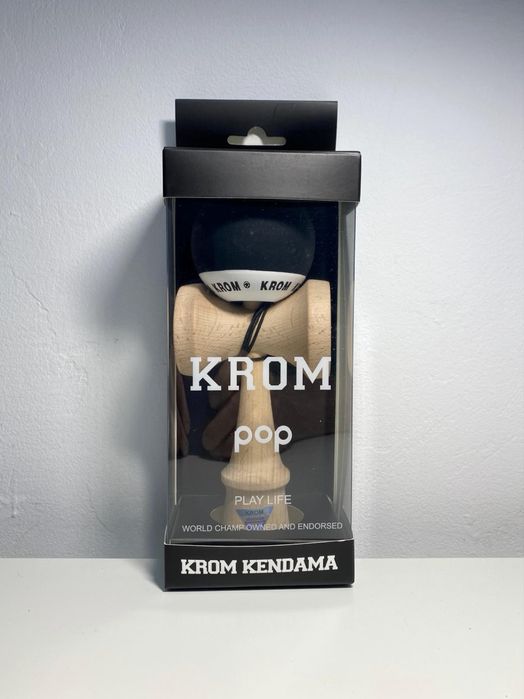 Kendama Krom Pop - Rubber Grip + Base Cup Hole (NOUĂ)