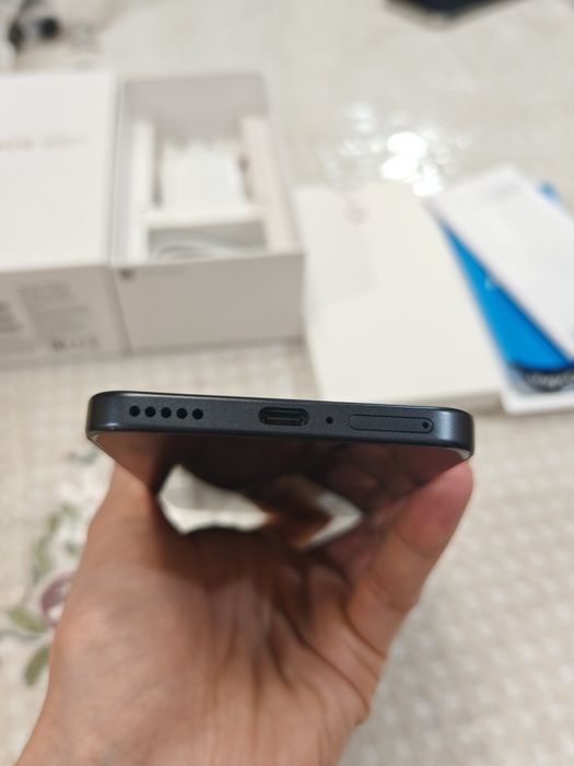 Honor 400 5g 256gb yengide