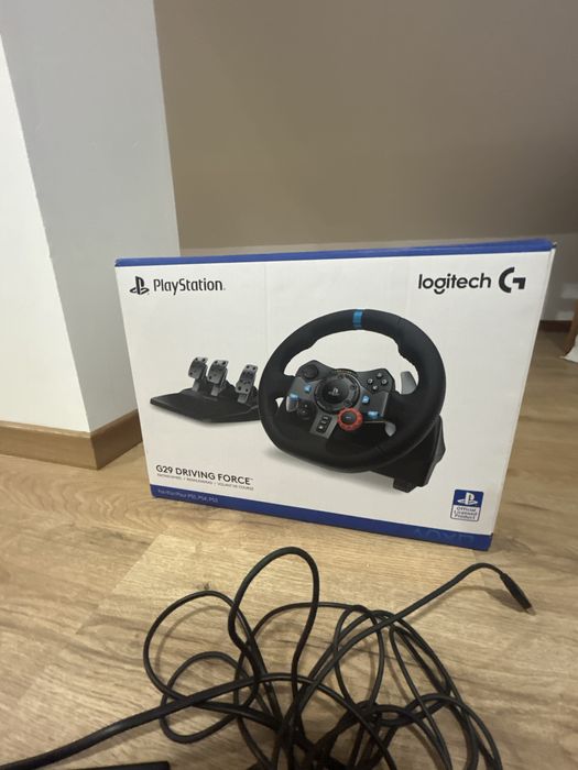 Vand volan G29 logitech