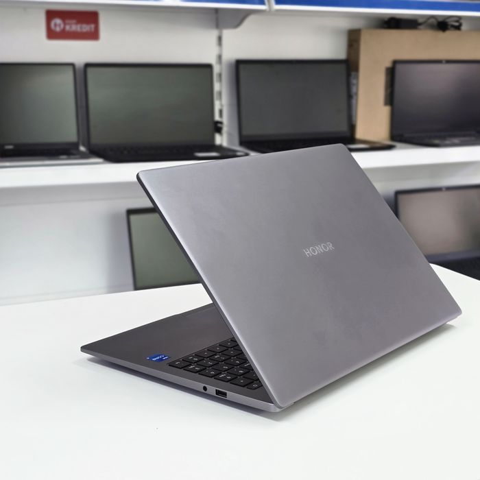 Ноутбук HONOR NoteBook 16