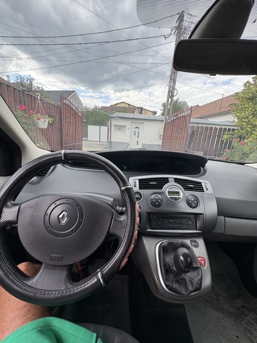 Vand renault scenic 1.9 dci , astept si schimb cu enduro
