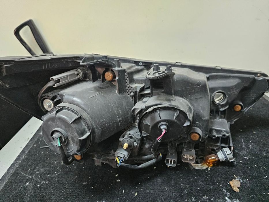 Ляв фар Mitsubishi ASX lqv far мицубиши асх