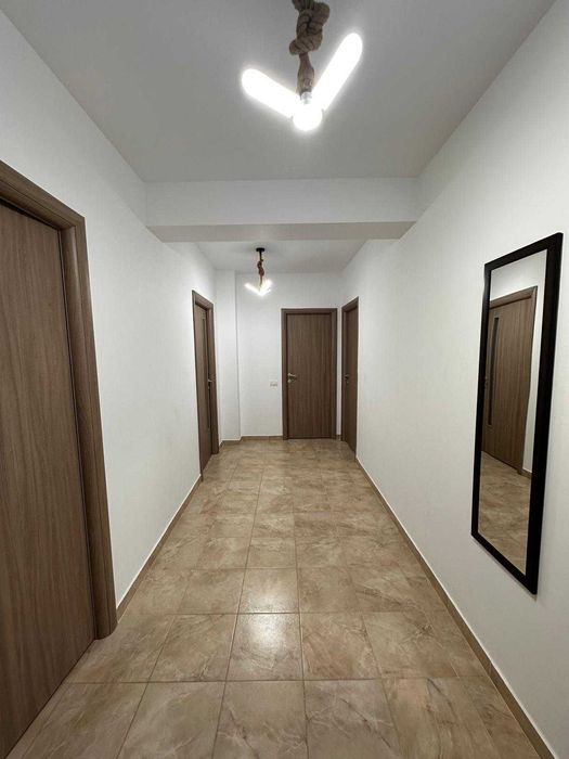 Inchiriez 2 camere cu parcare str Oituz - Metrou Dimitrie Leonida
