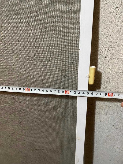 Комарник за прозорец