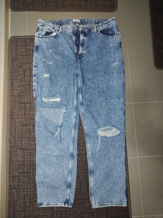 Vând Mom Jeans Noi