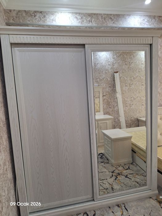 Yumshoq mebellar sotiladi holati yaxshi