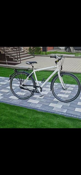 Велосипед  немецкой  BICYCLES  Размер 28  с  Ригидное вилкой