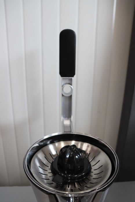 Ufesa EX4950 Сокоизстисквачка,преса за цитруси 600W, с ЛИПСА