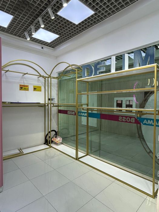 Рейлы для магазин одежды