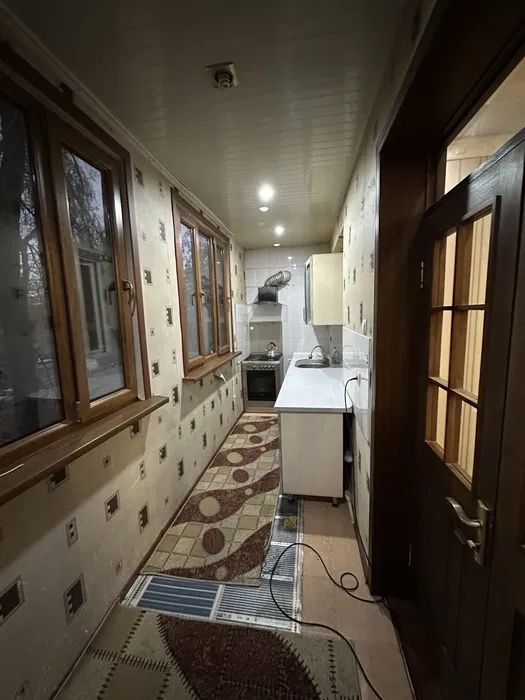 Продается 2в3 комнатная квартира Чиланзар 16