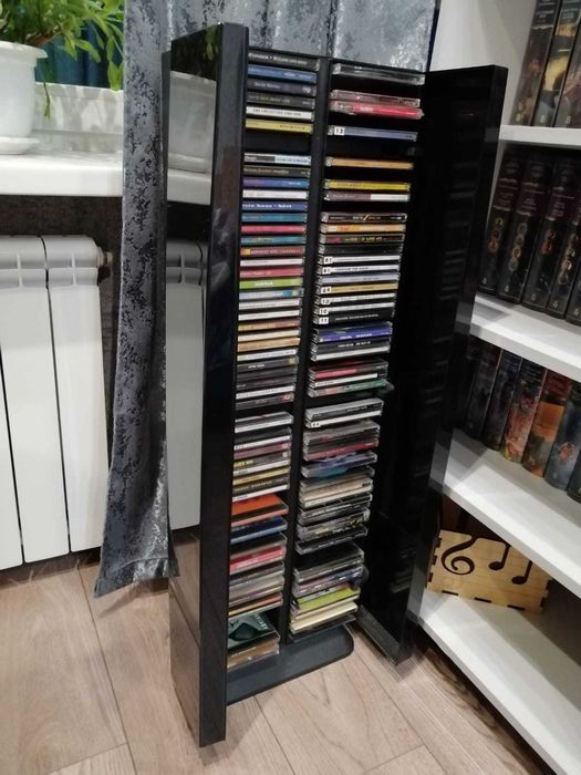 стойка для CD-дисков