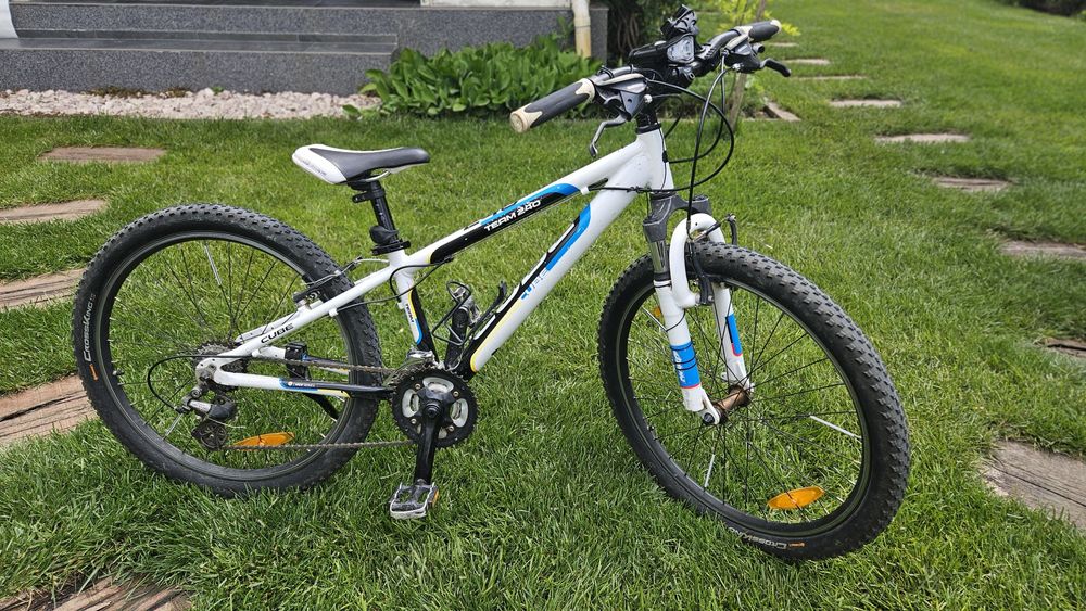 Bicicleta copii Cube Team 240