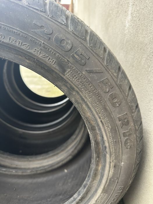 Set 4 anvelope 205/50 R16 de iarna M+S– stare foarte bună