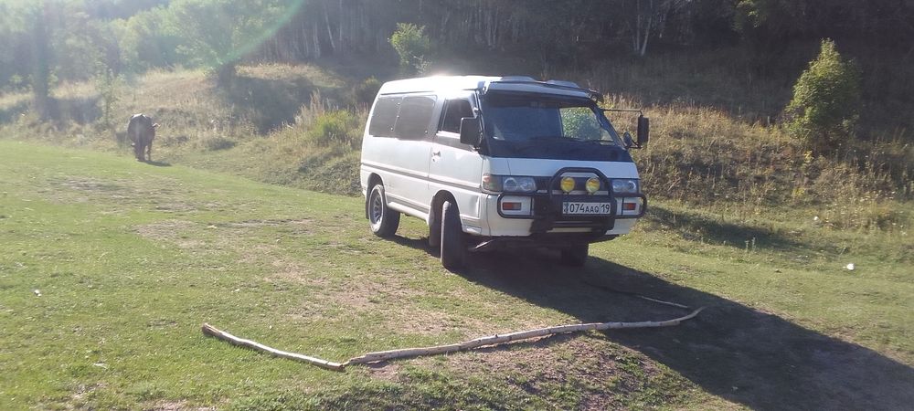 Митсубиси делика обьем 2.5