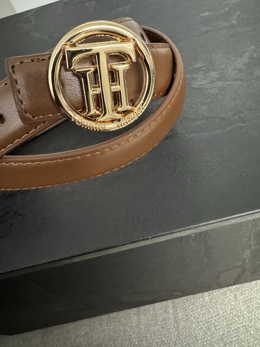 Нов колан tommy hilfiger, бял и кафяв