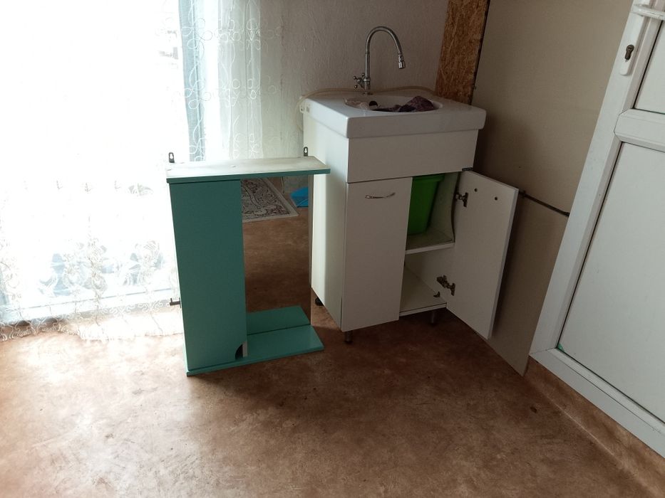 Продам тумбу с раковиной