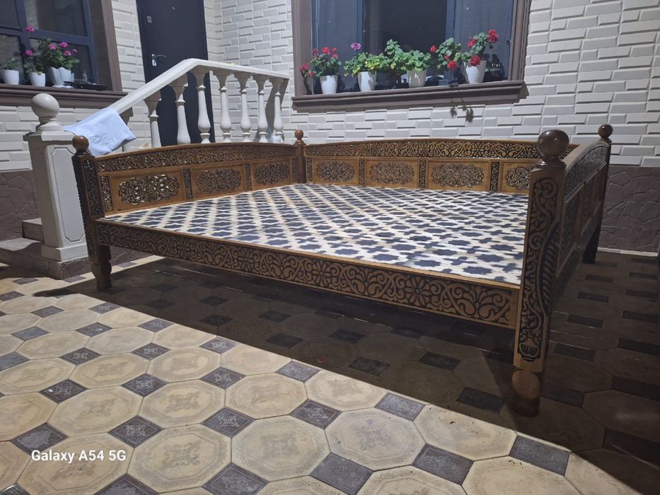 Тапчан дайын Тапчандар бар