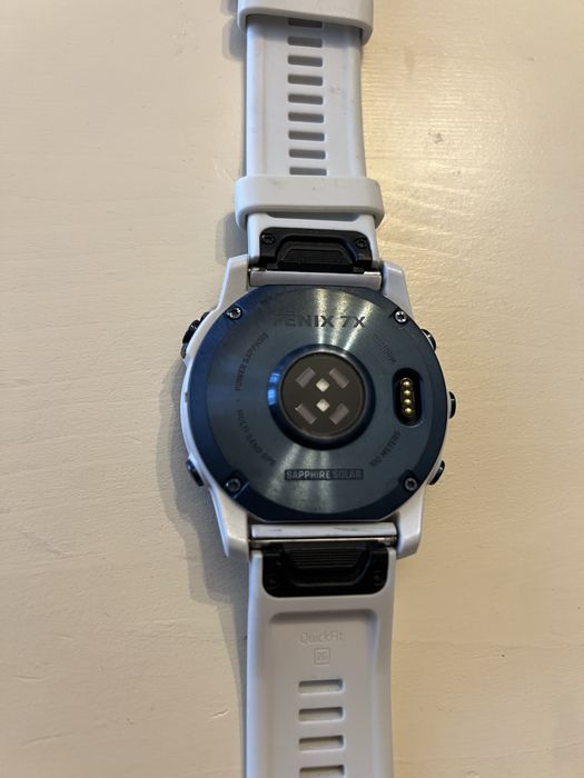 Vand Garmin Fenix 7x Sapphire Solar