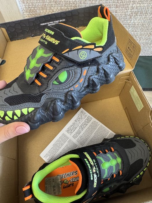 Кроссоки скетчерсы р 34