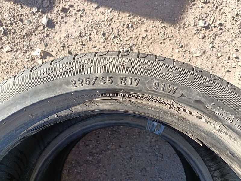 Шины 225/45 R17 - "Pirelli Cinturato P7 RunFlat", летние.