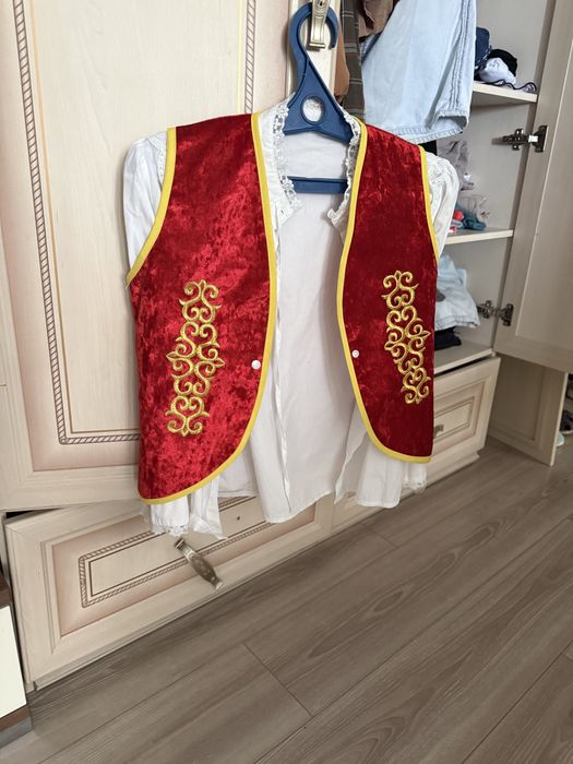 Продается блузка на девочку