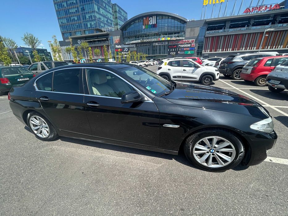 Продавам BMW 530D ,F10