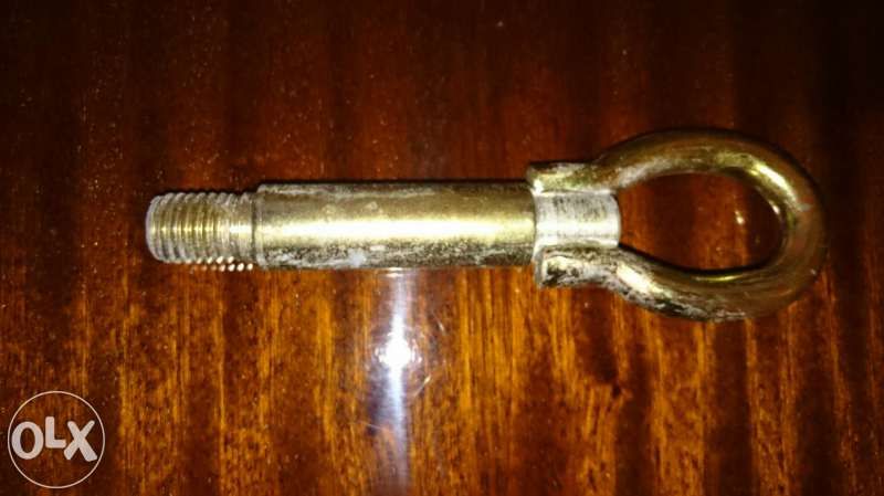 Кука за дърпане на лек автомобил