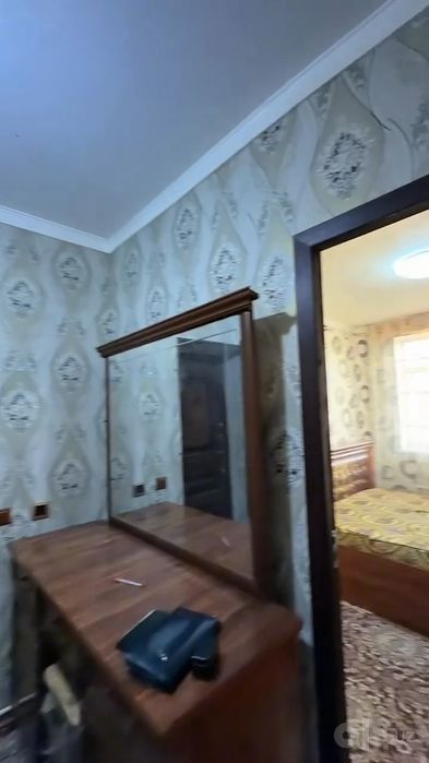 Срочно. Қарши шаҳрининг марказидан пишшиқ ғиштли 3 хонали уй сотилади