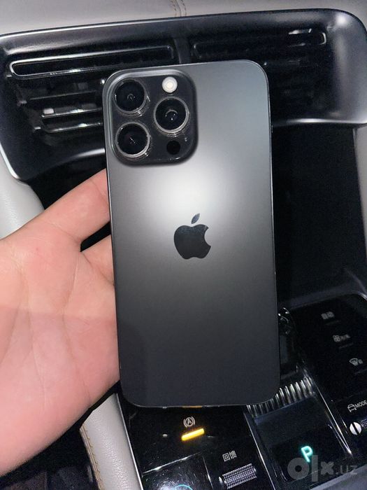 Iphone 15 pro max Black