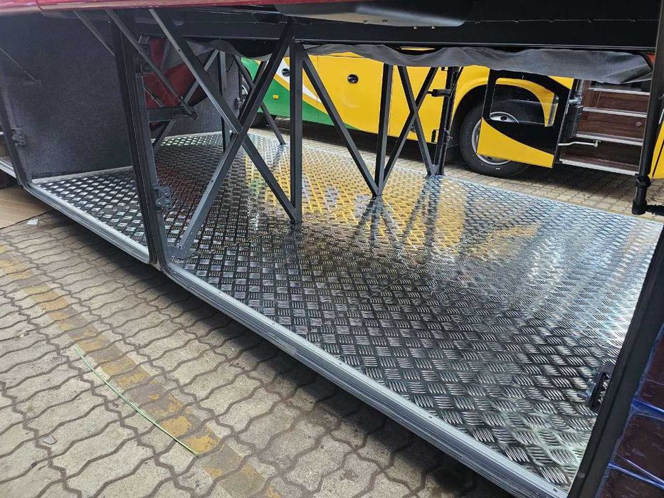 Автобус HIGER 14 метров 65 пассажир