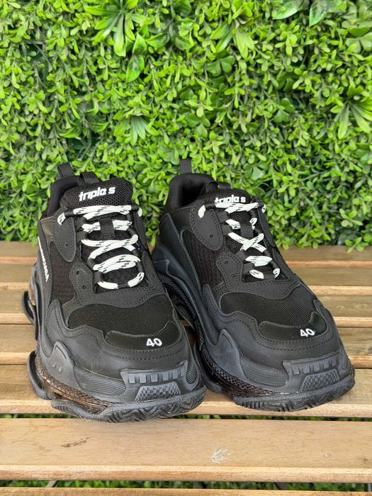 Balenciaga Triple S Black 42